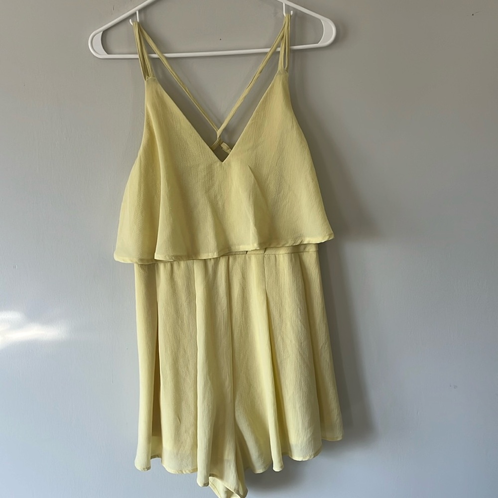 Yellow flowey romper.